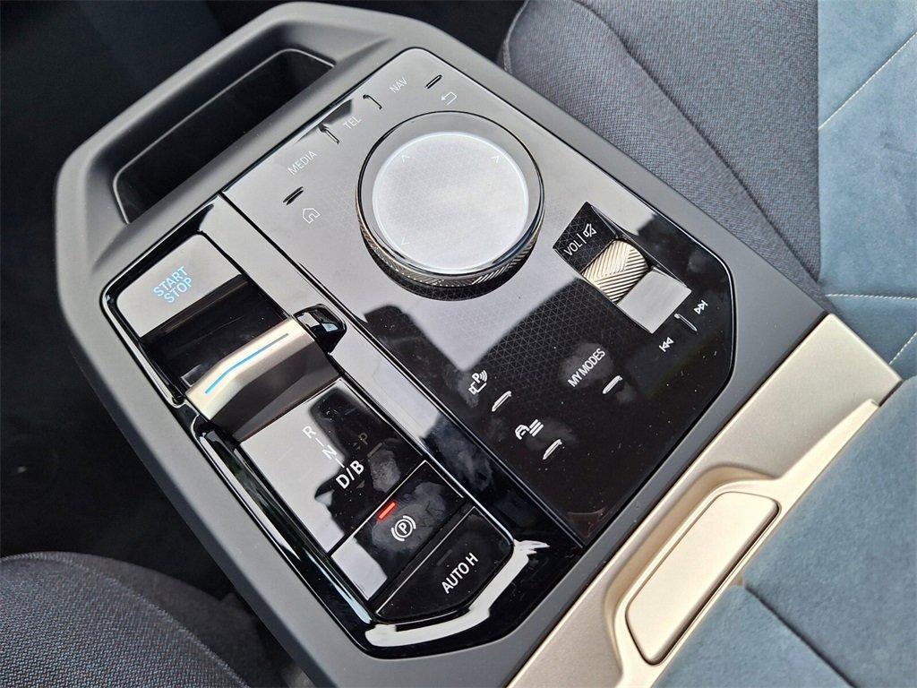 new 2025 BMW iX car