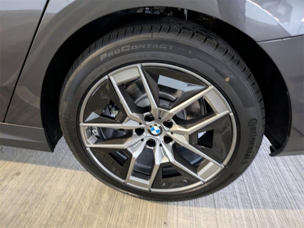 new 2026 BMW 530 car