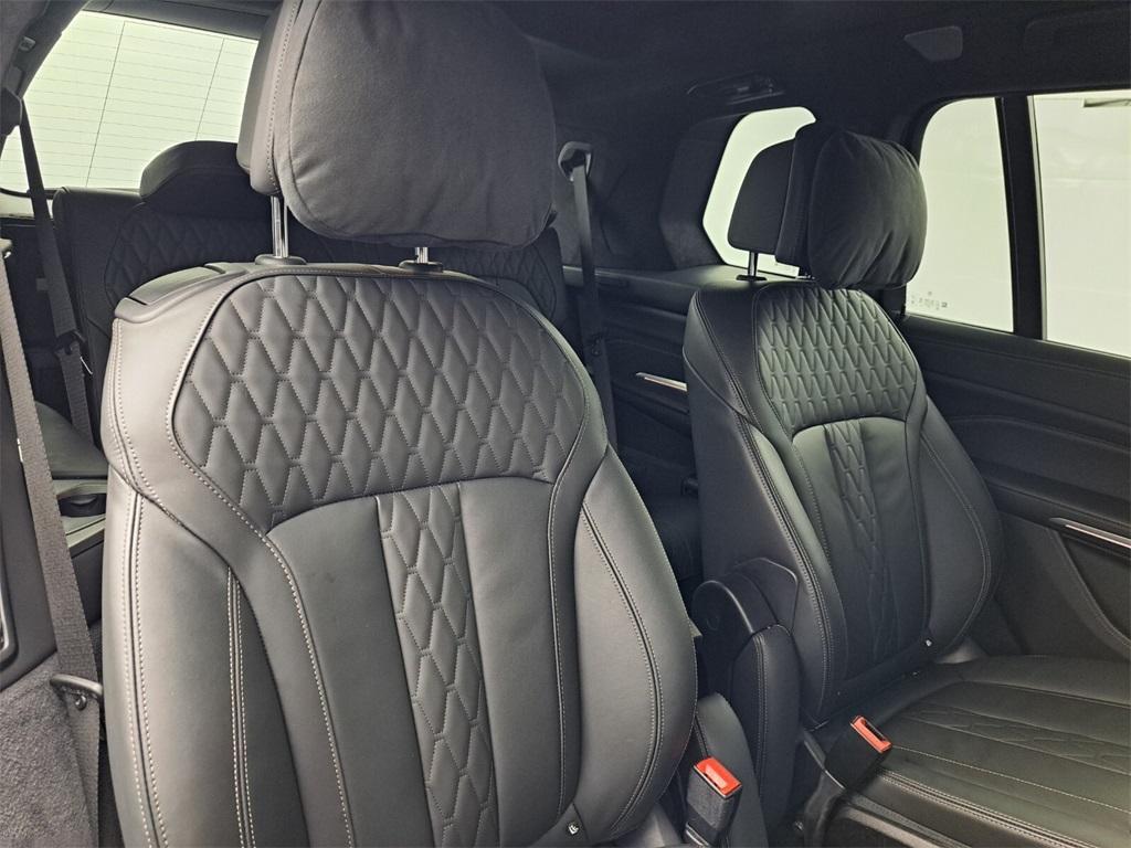 used 2025 BMW ALPINA XB7 car, priced at $133,495