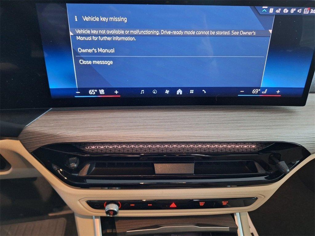 new 2025 BMW 330 car