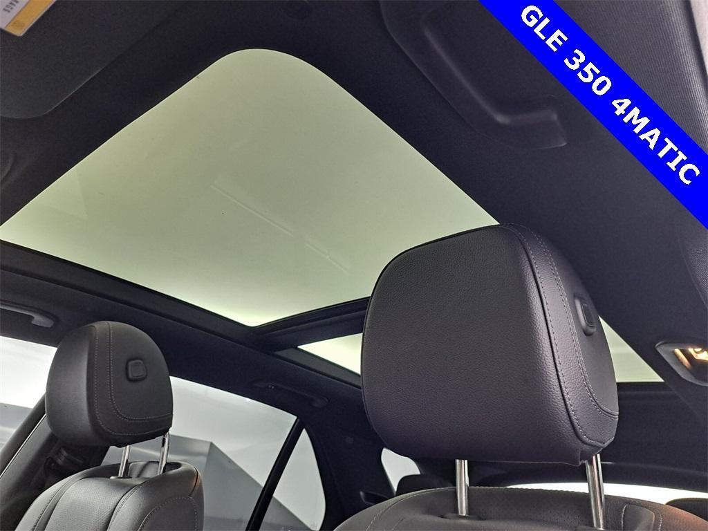 used 2022 Mercedes-Benz GLE 350 car, priced at $47,995