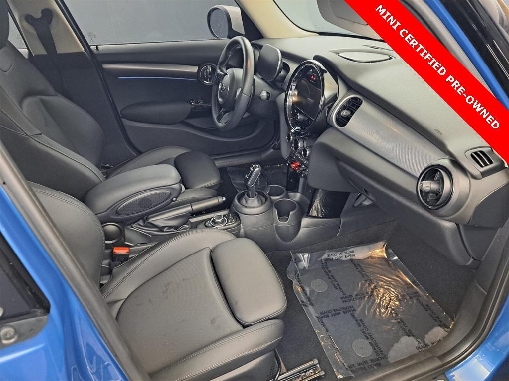 used 2023 MINI Hardtop car, priced at $27,116