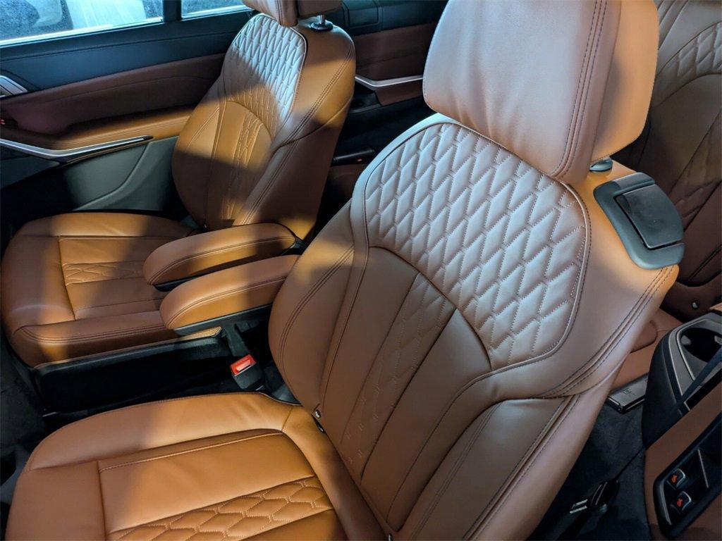 new 2026 BMW ALPINA XB7 car