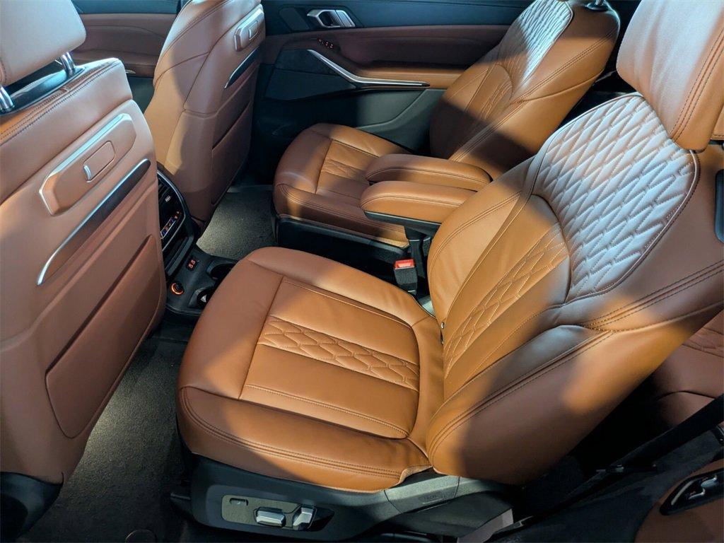 new 2026 BMW ALPINA XB7 car