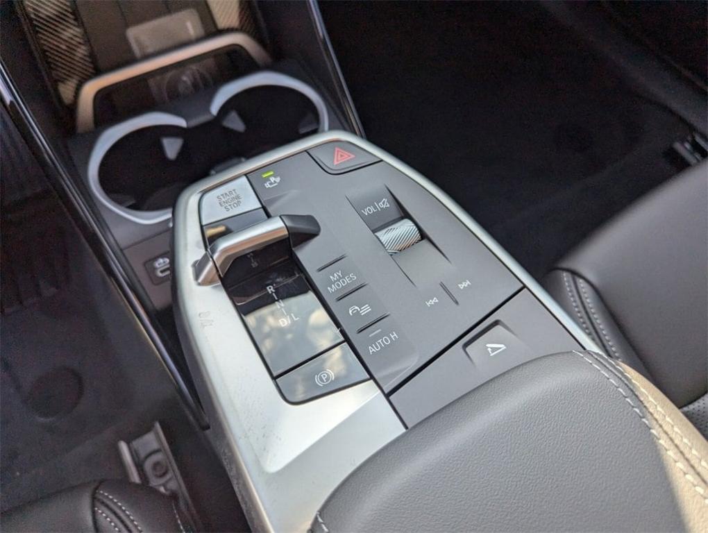 new 2025 BMW X1 car