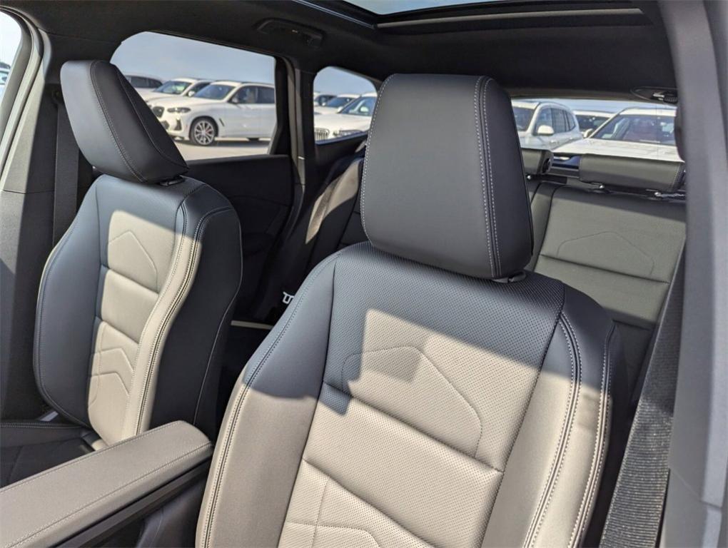 new 2025 BMW X1 car