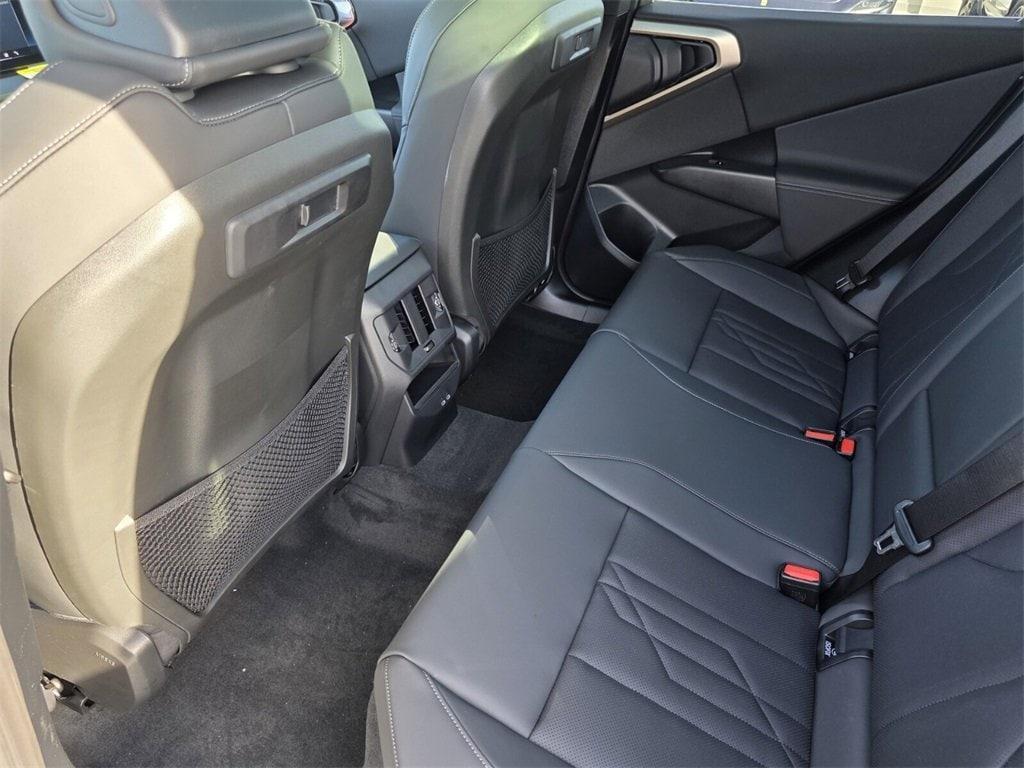 new 2025 BMW X3 car