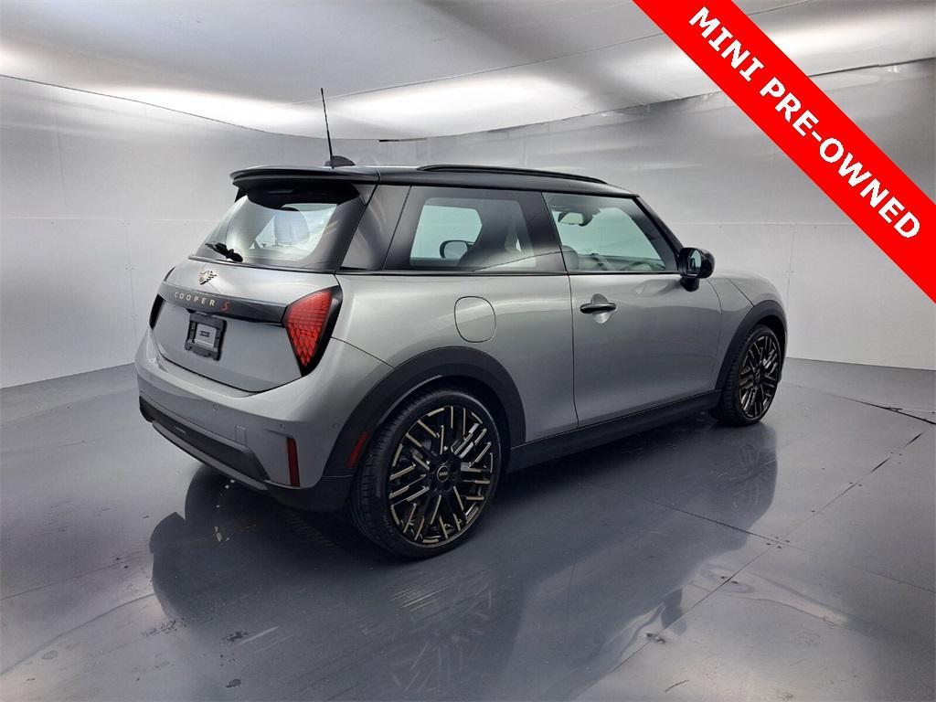 used 2025 MINI Hardtop car, priced at $36,995