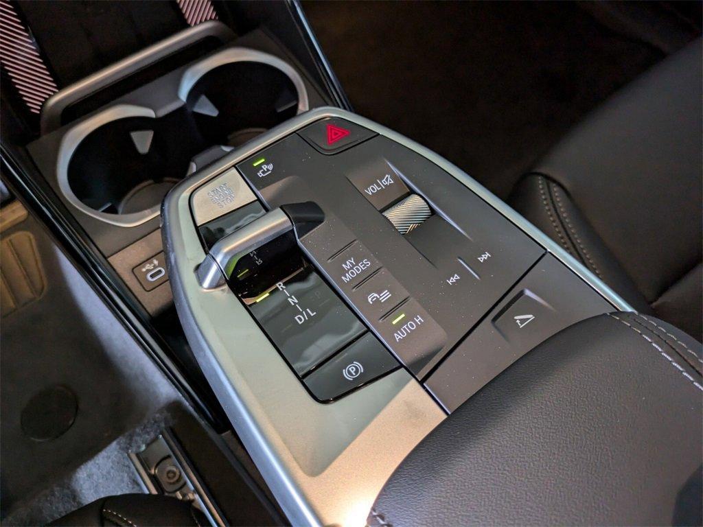 new 2025 BMW X1 car