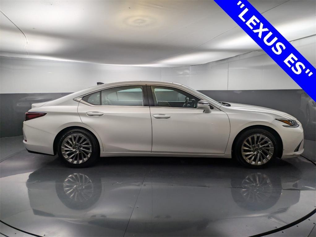 used 2019 Lexus ES 350 car, priced at $27,000