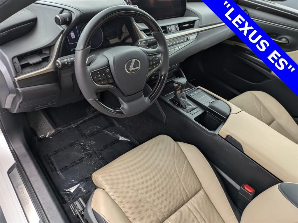 used 2019 Lexus ES 350 car, priced at $27,000