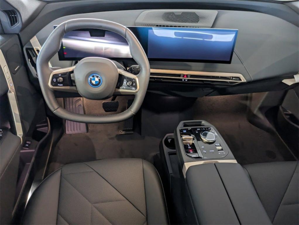new 2025 BMW iX car