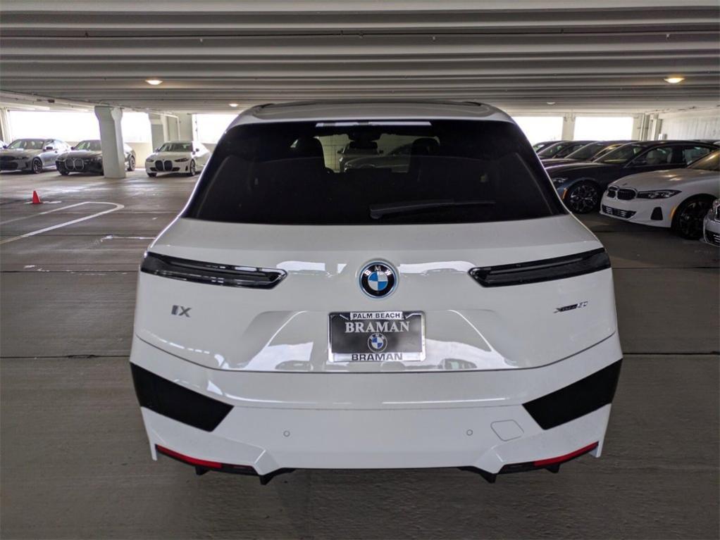 new 2025 BMW iX car