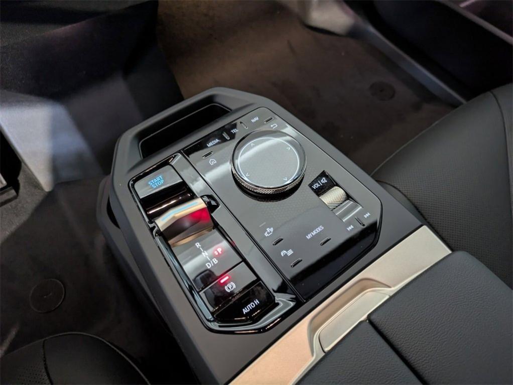 new 2025 BMW iX car