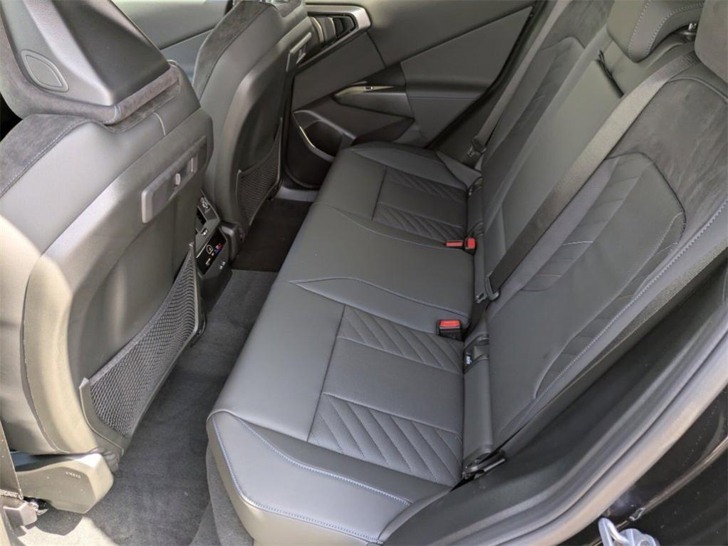 new 2025 BMW X3 car