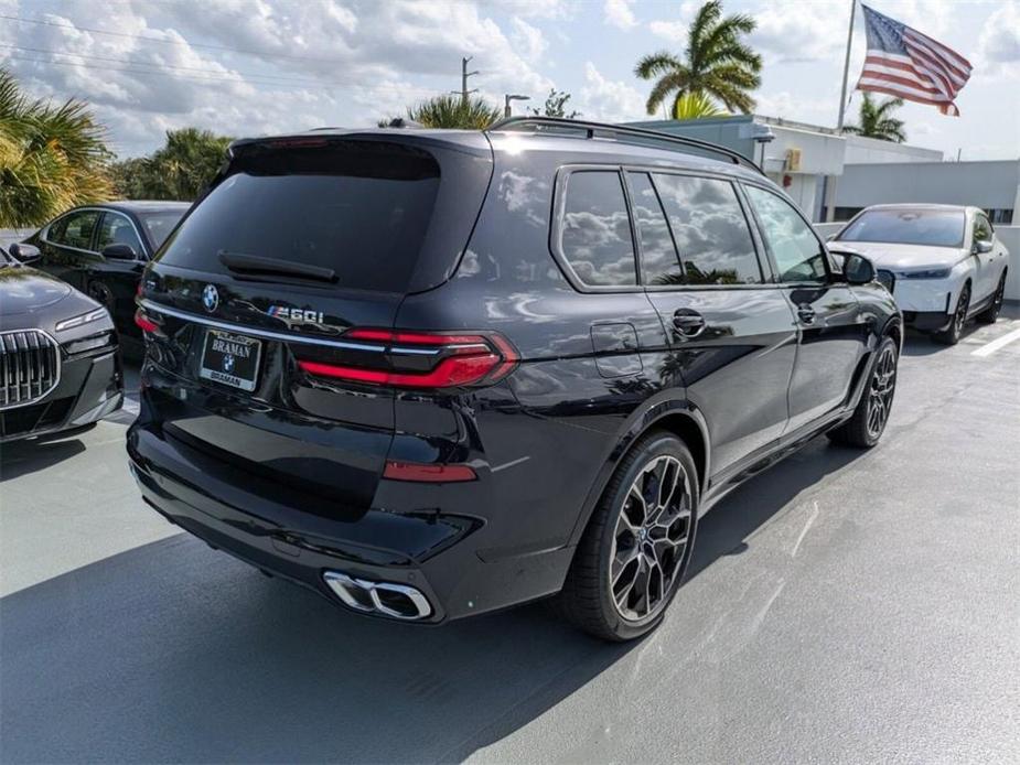 new 2025 BMW X7 car