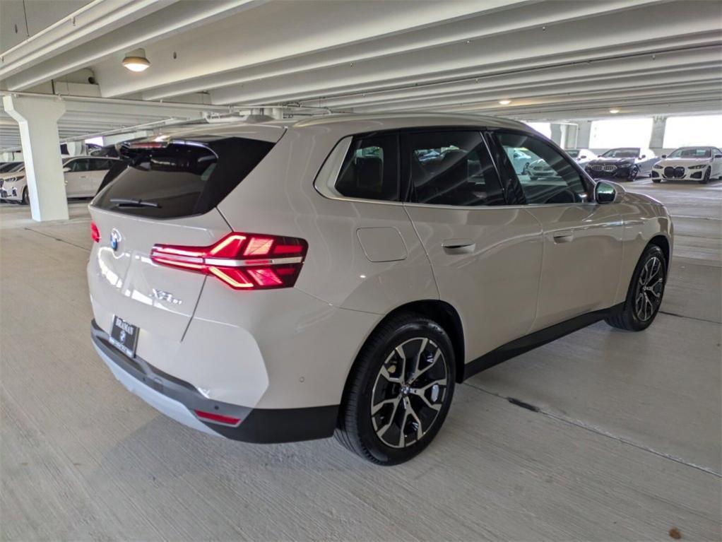 new 2025 BMW X3 car