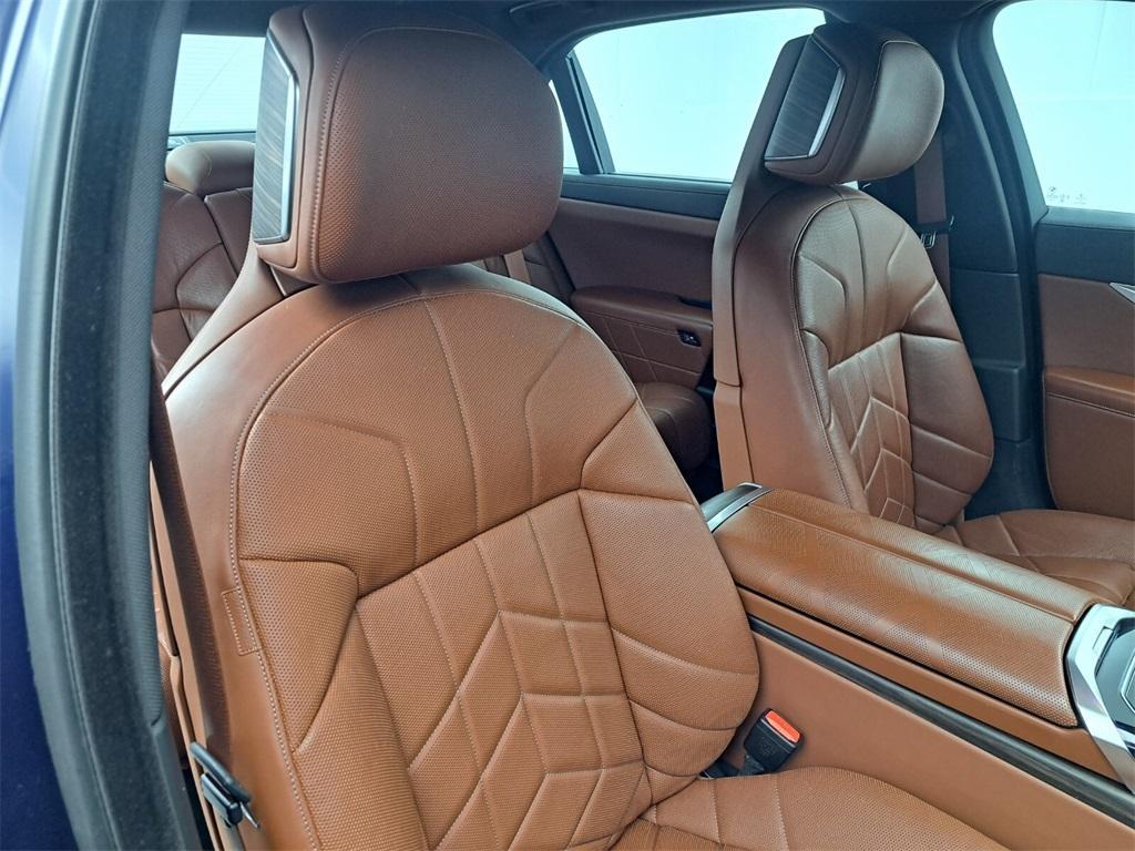 used 2023 BMW 740 car, priced at $69,995
