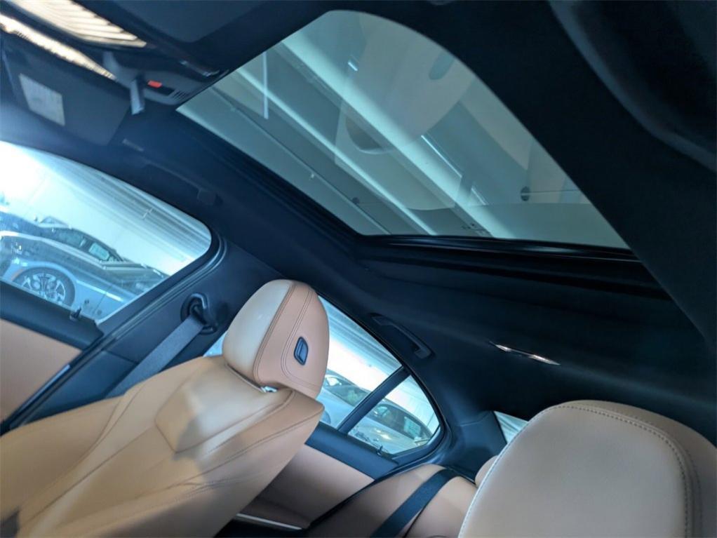 new 2025 BMW 330 car