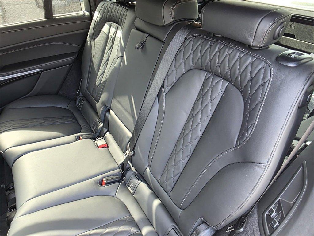 new 2026 BMW X7 car