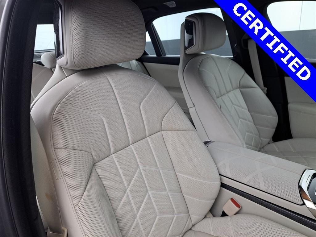 used 2023 BMW i7 car, priced at $79,995