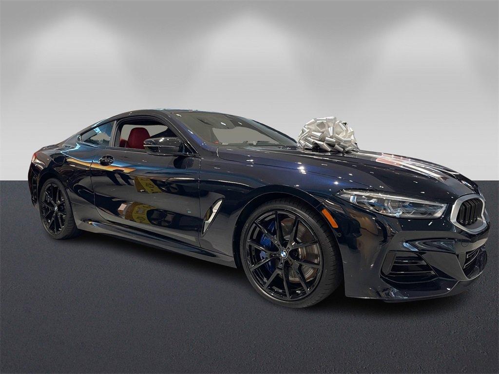 new 2025 BMW M850 car