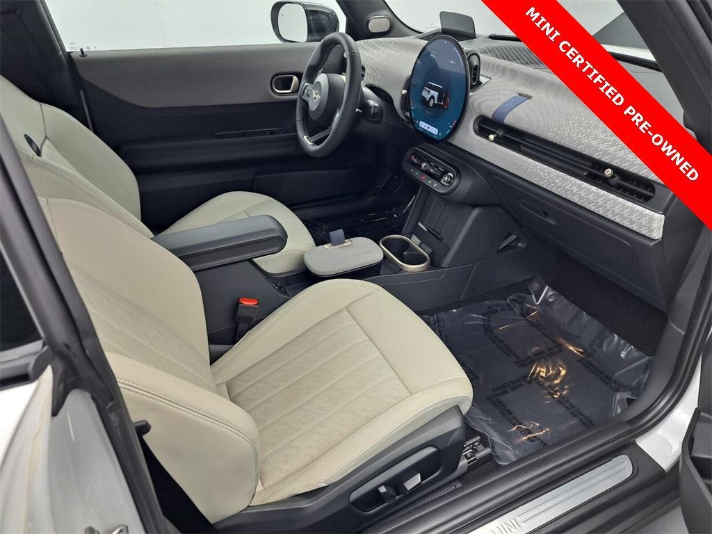 used 2025 MINI Hardtop car, priced at $31,995
