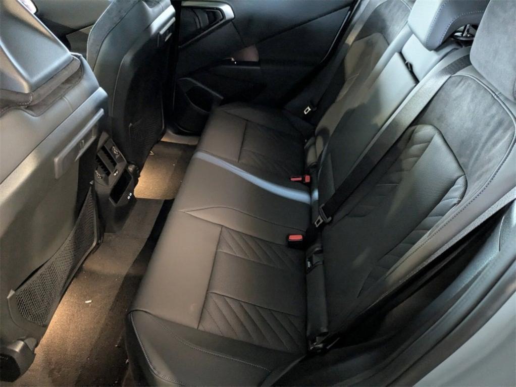 new 2025 BMW X3 car