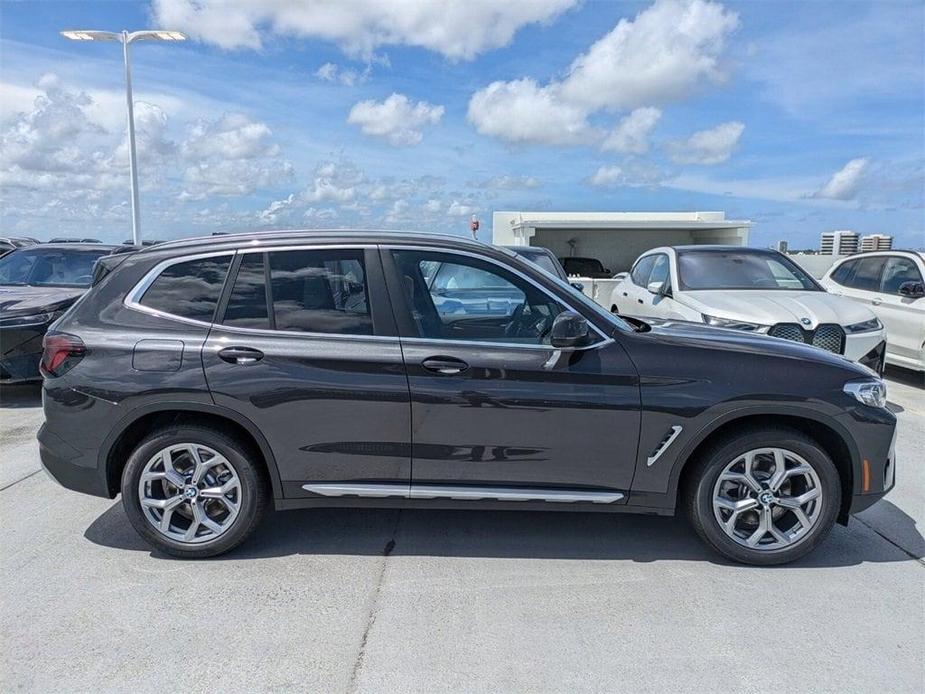 new 2024 BMW X3 car