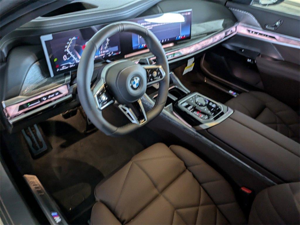 new 2025 BMW 740 car