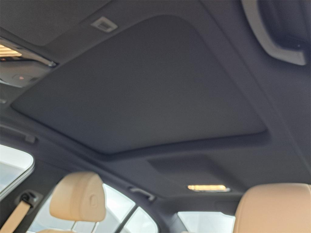 used 2022 BMW 530 car, priced at $38,500