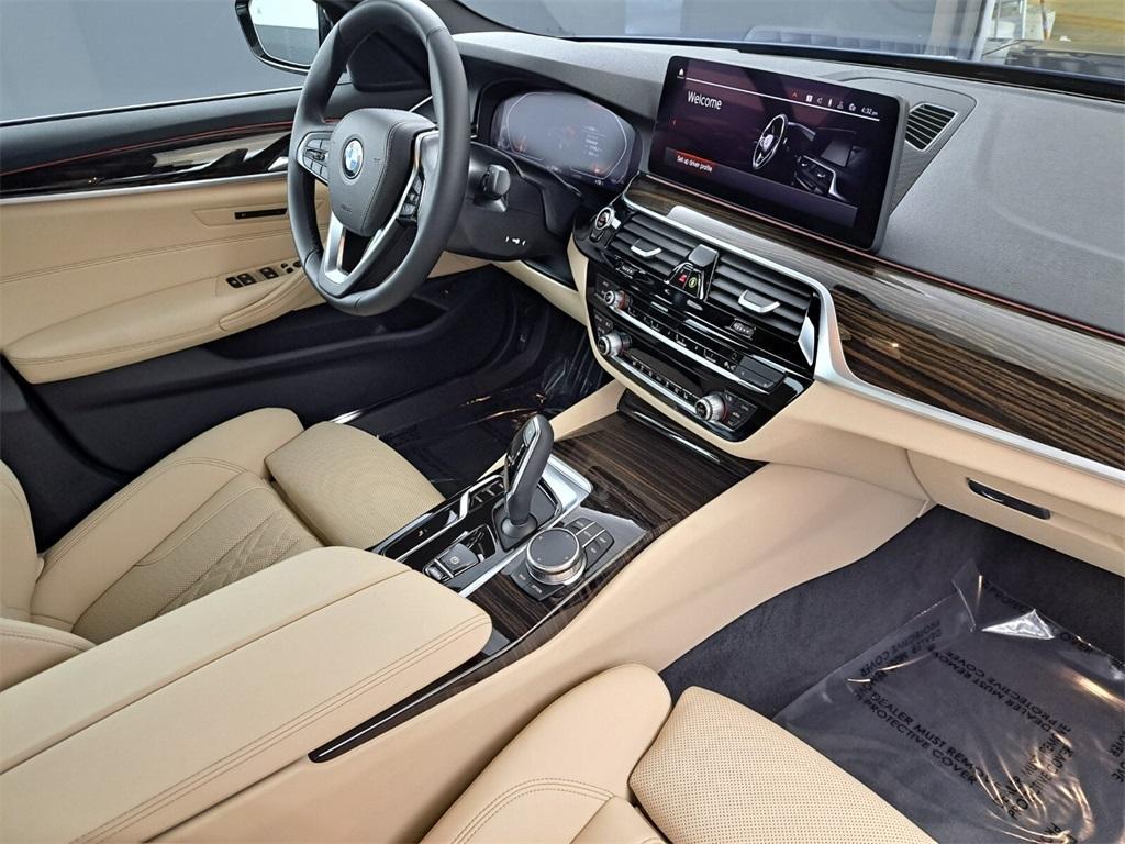 used 2022 BMW 530 car, priced at $38,500