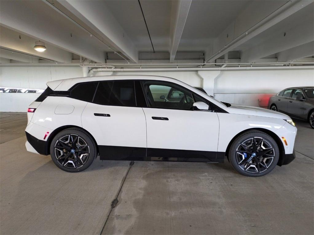 new 2025 BMW iX car