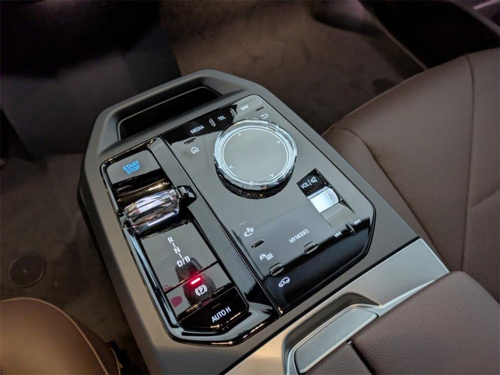 new 2025 BMW iX car