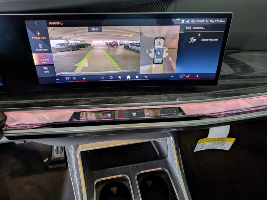 new 2025 BMW 760 car