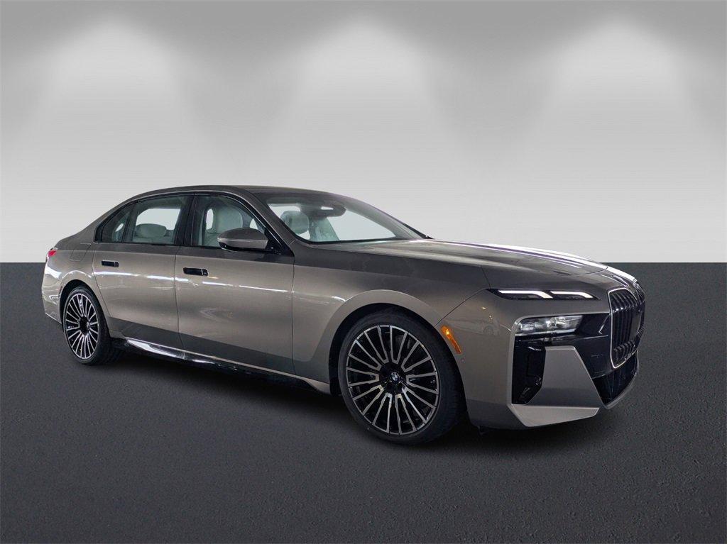 new 2025 BMW 760 car