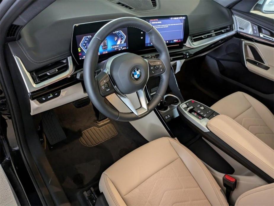 new 2024 BMW X1 car