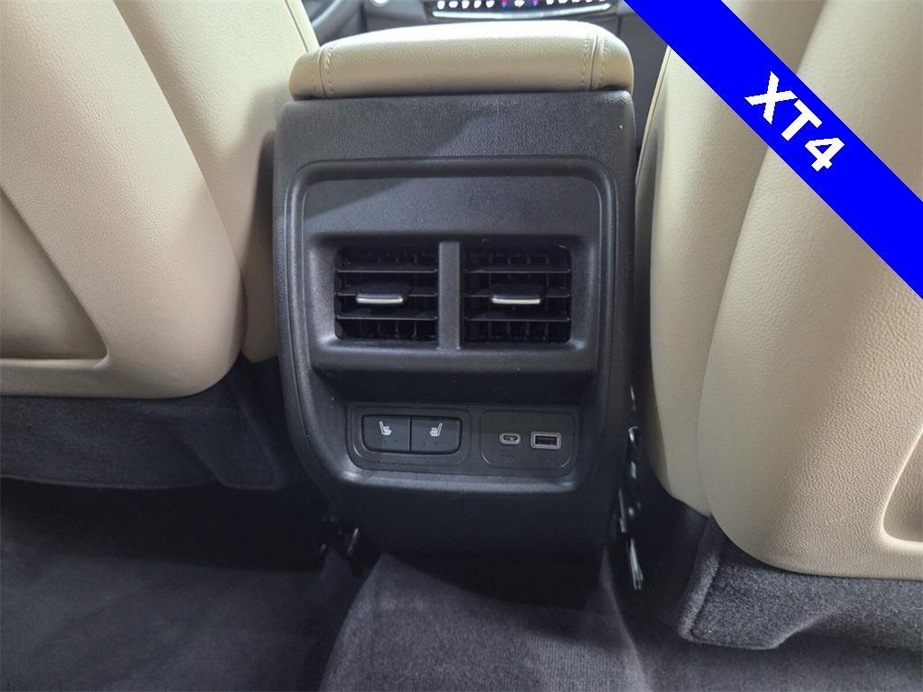 used 2024 Cadillac XT4 car, priced at $28,995