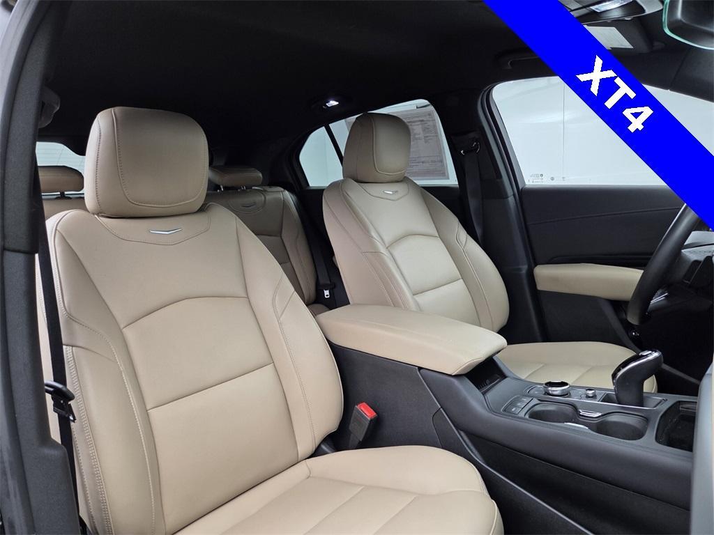 used 2024 Cadillac XT4 car, priced at $28,995