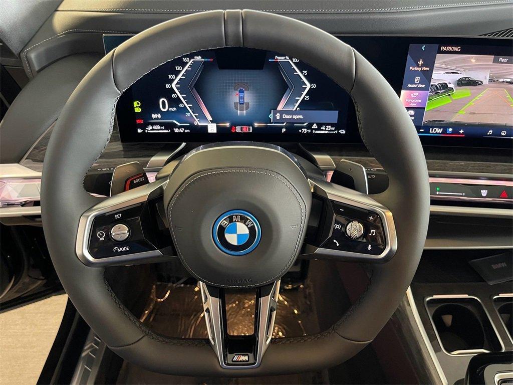 new 2025 BMW 750e car