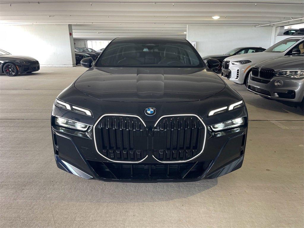 new 2025 BMW 750e car