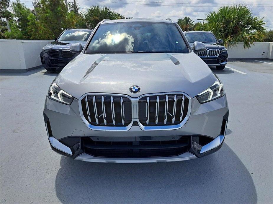 new 2025 BMW X1 car