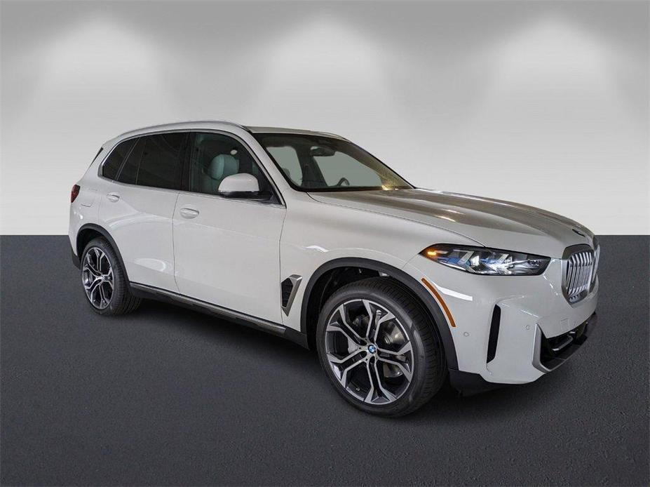 new 2025 BMW X5 car