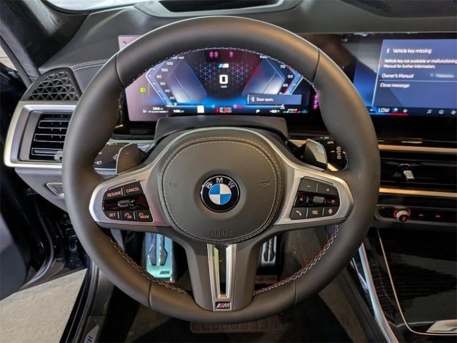 new 2025 BMW X7 car