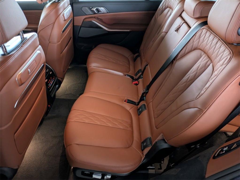 new 2026 BMW X7 car