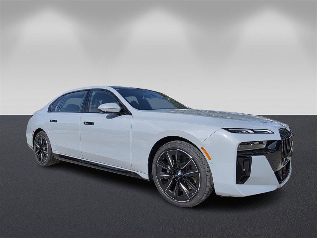 new 2025 BMW 760 car