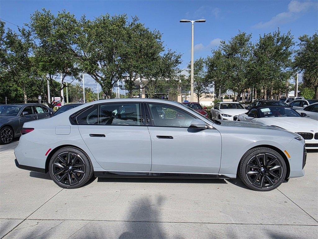 new 2025 BMW 760 car