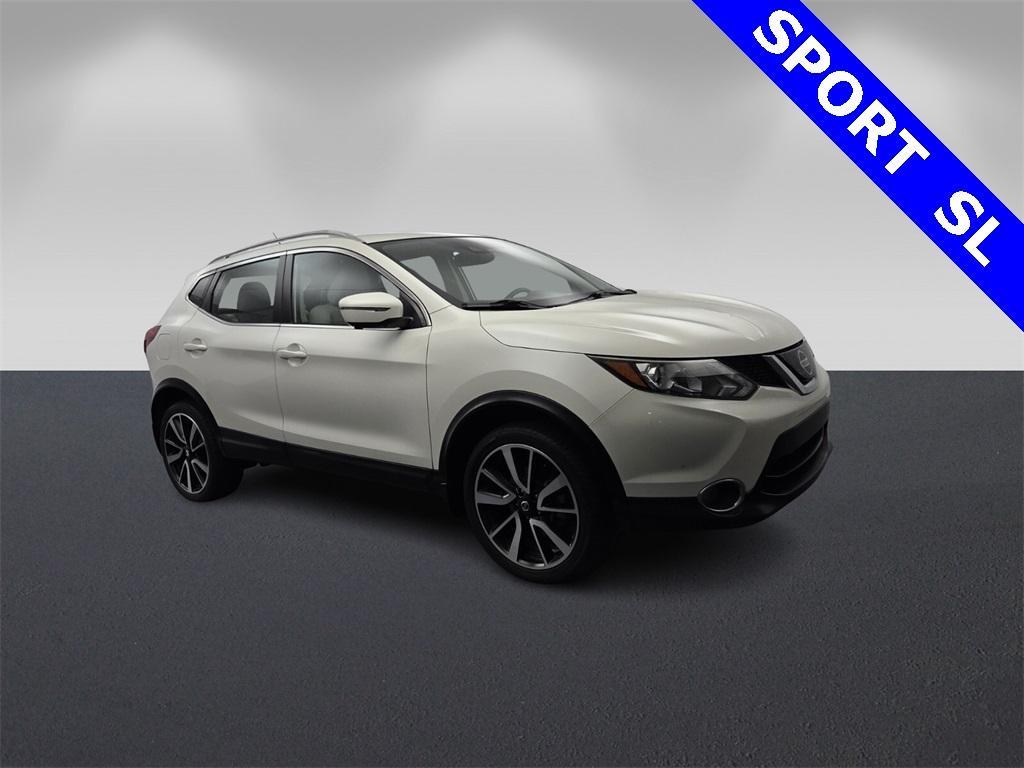 used 2019 Nissan Rogue Sport car, priced at $19,995