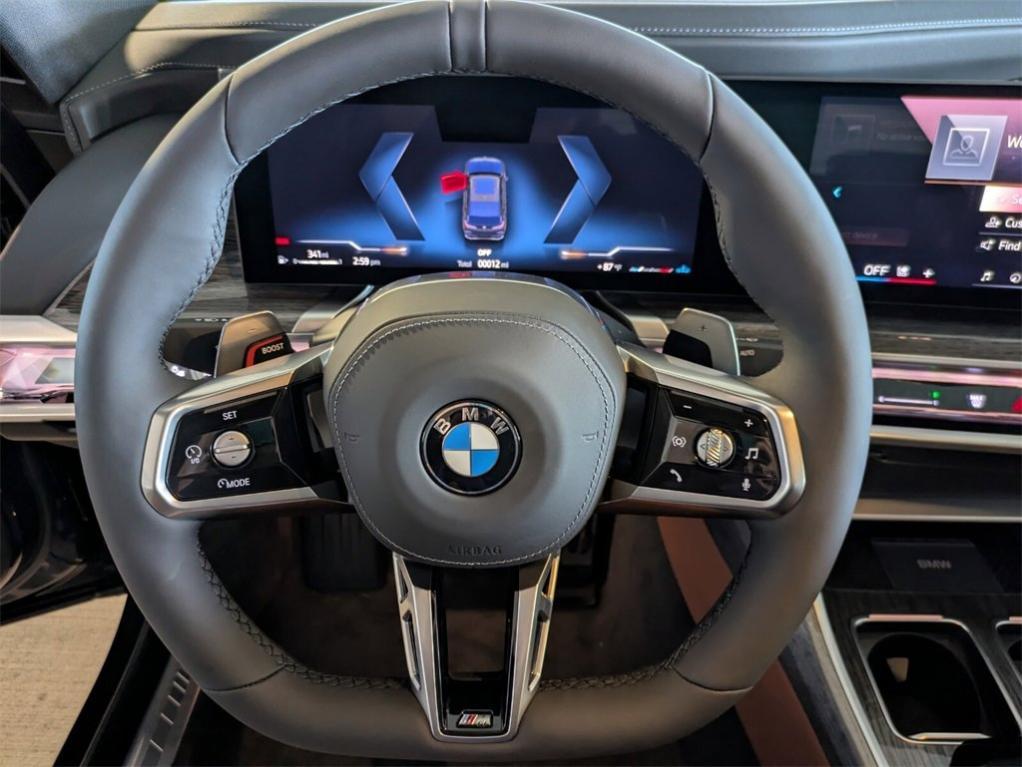 new 2025 BMW 760 car