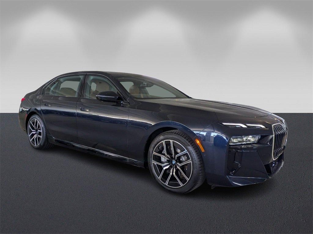 new 2025 BMW 760 car